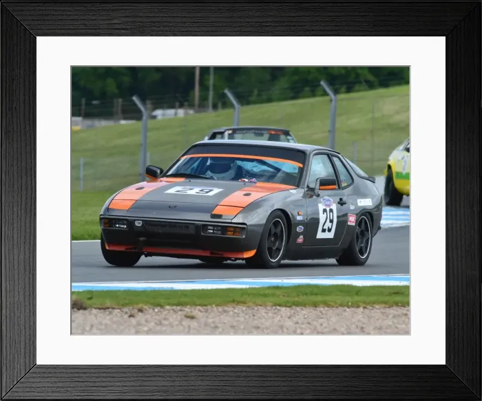 Framed Print : CM8 0190 Mark Lawton, Porsche 924 Framed Print : CM8 0190 Mark Lawton, Porsche 924