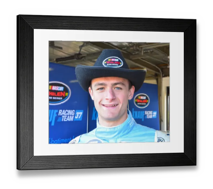 Framed Print : CJ5 8170 Thomas Ferrando