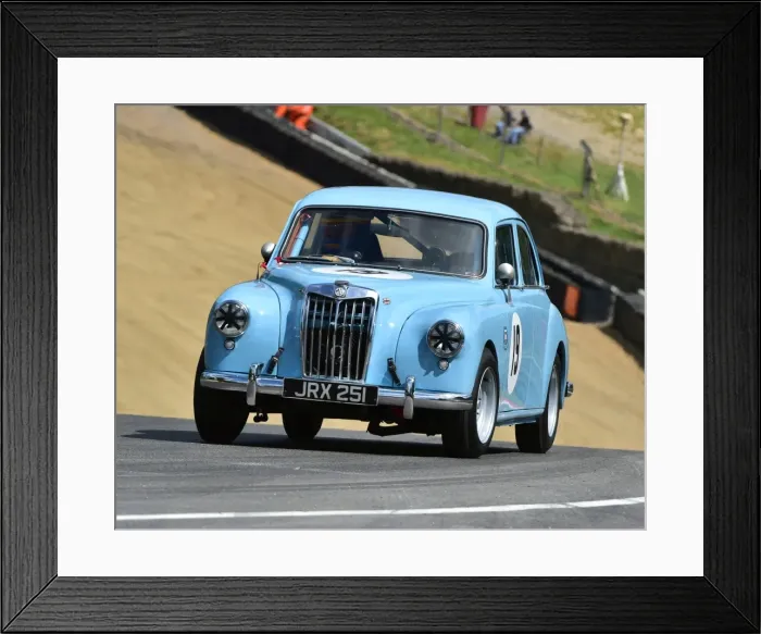 Framed Print : CM8 1933 Bruce Chapman, MG Magnette