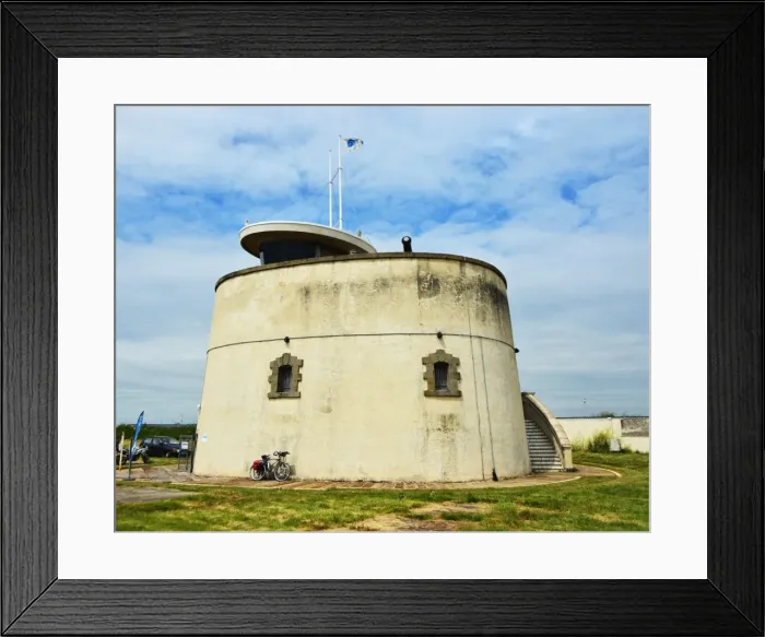 Framed Print : CJ5 8944 Tower C Jaywick
