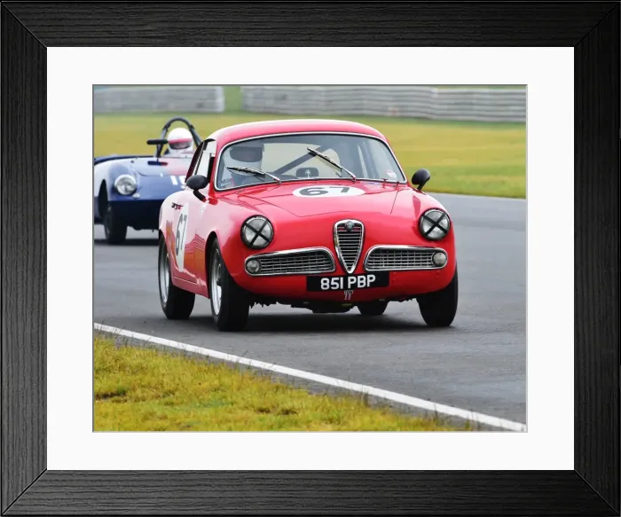 Framed Print : CM8 4886 Graham Oakins, Alfa Romeo, Giulia Sprint Framed Print : CM8 4886 Graham Oakins, Alfa Romeo, Giulia Sprint