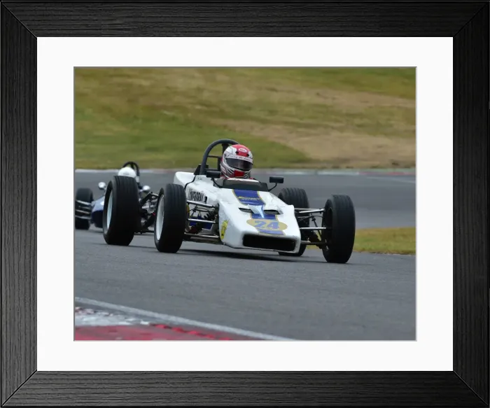 Framed Print : CM9 2261 Ian Jeary, Dulon LD9 Framed Print : CM9 2261 Ian Jeary, Dulon LD9