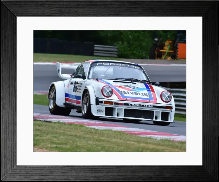 Framed Print : CM9 2094 Hans Huebner, Porsche 911 Carrera Framed Print : CM9 2094 Hans Huebner, Porsche 911 Carrera