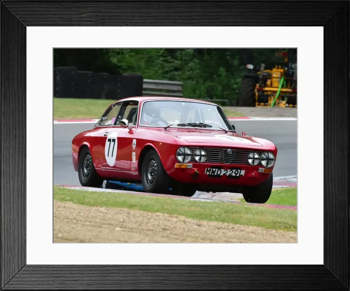 Framed Print : CM9 1983 Simon Holmesmith, Alfa Romeo 2000 GTV Framed Print : CM9 1983 Simon Holmesmith, Alfa Romeo 2000 GTV