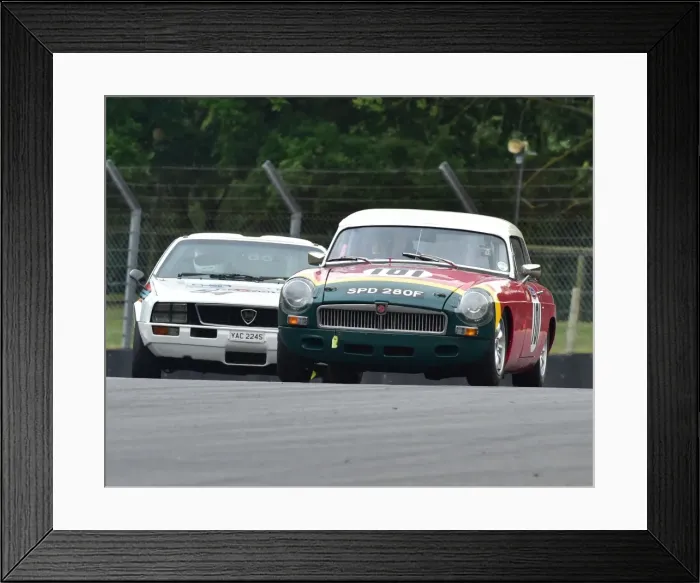 Framed Print : CM9 3267 Peter Bowyer, MGB Roadster Framed Print : CM9 3267 Peter Bowyer, MGB Roadster