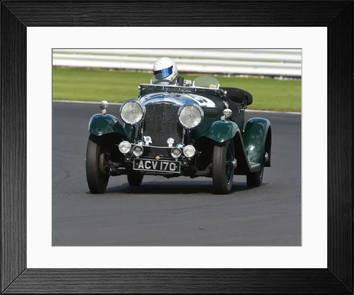Framed Print : CM9 6915 Nigel Hudson, Bentley Derby Framed Print : CM9 6915 Nigel Hudson, Bentley Derby