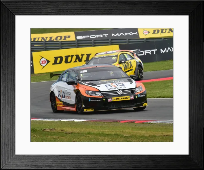 Framed Print : CM9 7960 Colin Turkington, Volkswagen CC Framed Print : CM9 7960 Colin Turkington, Volkswagen CC