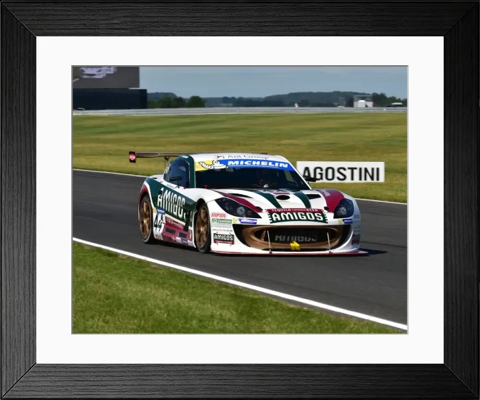 Framed Print : CM9 7313 Michael Caine, Ginetta GT4 Framed Print : CM9 7313 Michael Caine, Ginetta GT4