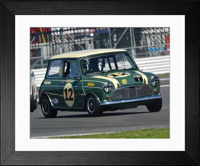 Framed Print : CM9 3872 Ade Barwick, Bradley Ellis, Austin Mini Cooper S