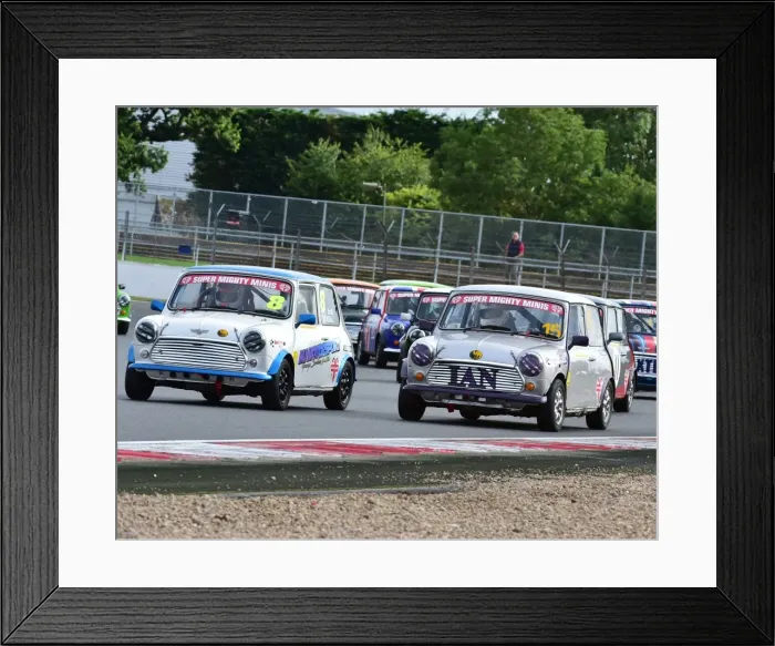 Framed Print : CM9 9921 Scott Kendall, Ian Slark, Super Mighty Mini Framed Print : CM9 9921 Scott Kendall, Ian Slark, Super Mighty Mini