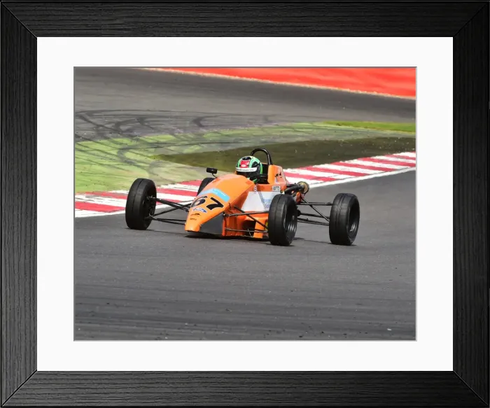Framed Print : CM9 9189 George McDonald, Swift SC92F Framed Print : CM9 9189 George McDonald, Swift SC92F