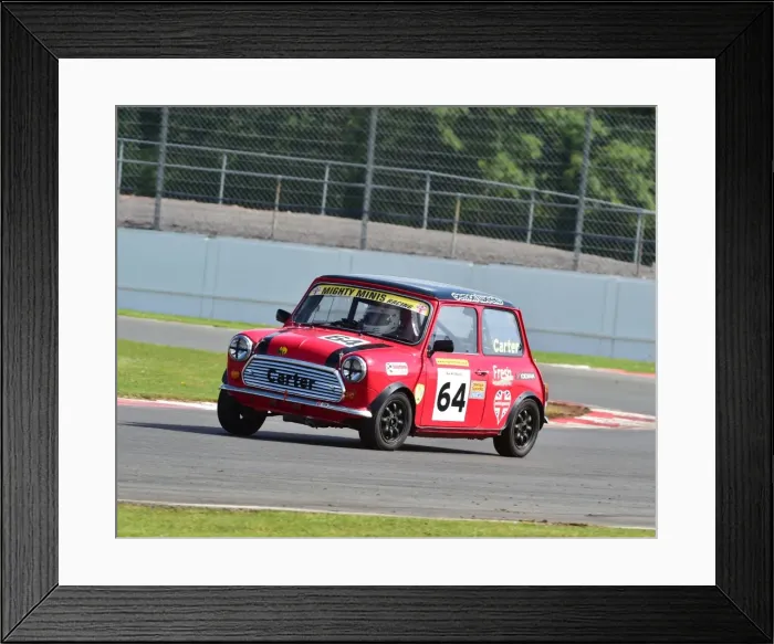 Framed Print : CM9 8715 Simon Carter, Mighty Mini Framed Print : CM9 8715 Simon Carter, Mighty Mini