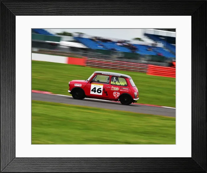 Framed Print : CM9 9515 Alastair Richards, Mighty Mini Framed Print : CM9 9515 Alastair Richards, Mighty Mini