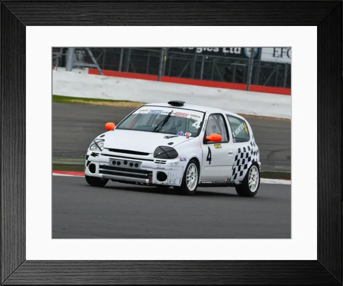 Framed Print : CJ6 0022 Tony Hunter, Renault Clio Framed Print : CJ6 0022 Tony Hunter, Renault Clio