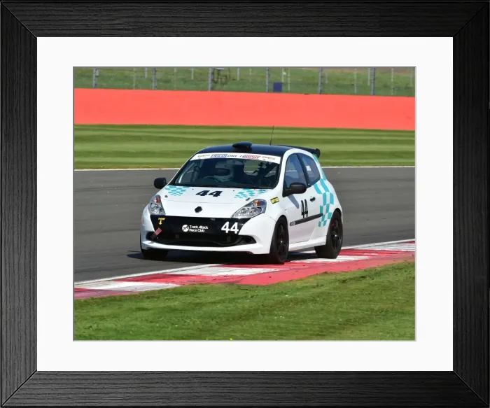 Framed Print : CM9 8628 Kevin Jones, Renault Clio 200 Framed Print : CM9 8628 Kevin Jones, Renault Clio 200