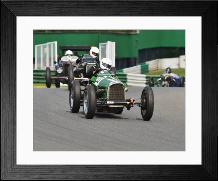 Framed Print : CJ6 0448 Tony Lees, AC-GN, Cognac Framed Print : CJ6 0448 Tony Lees, AC-GN, Cognac