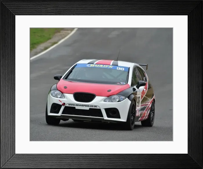 Framed Print : CM10 1816 Dave Charlton, SEAT Leon Framed Print : CM10 1816 Dave Charlton, SEAT Leon