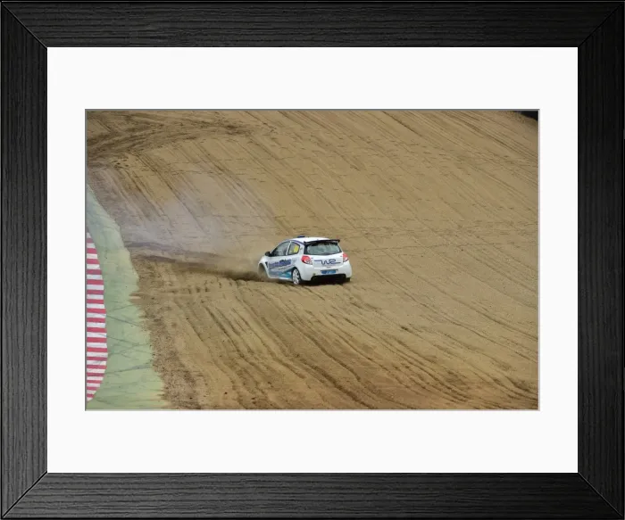 Framed Print : CM10 1832 Perry Winch, Renault Clio Framed Print : CM10 1832 Perry Winch, Renault Clio