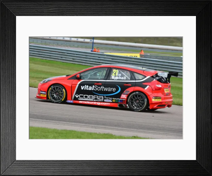 Framed Print : CJ6 1368 Mike Bushell, Ford Focus Framed Print : CJ6 1368 Mike Bushell, Ford Focus