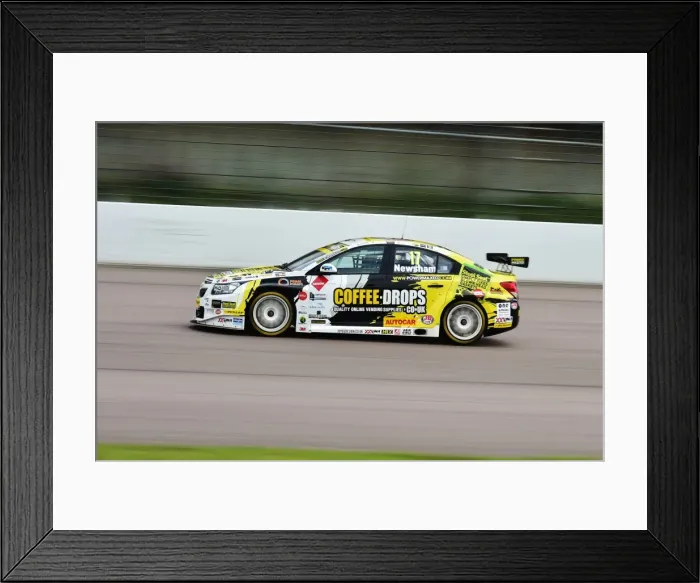Framed Print : CM10 3118 Dave Newsham, Chevrolet Cruze Framed Print : CM10 3118 Dave Newsham, Chevrolet Cruze