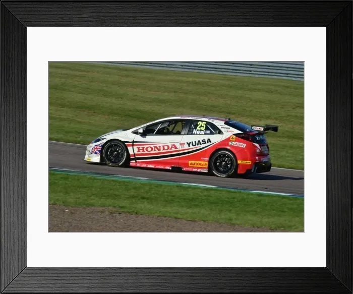 Framed Print : CM10 3904 Matt Neal, Honda Civic Type R Framed Print : CM10 3904 Matt Neal, Honda Civic Type R
