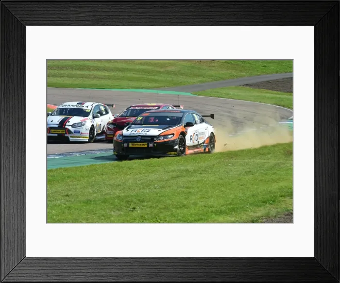 Framed Print : CM10 3599 Warren Scott, Volkswagen CC Framed Print : CM10 3599 Warren Scott, Volkswagen CC