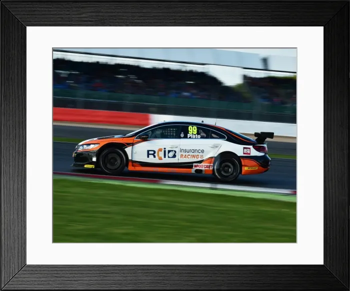 Framed Print : CM11 0153 Jason Plato, Volkswagen CC Framed Print : CM11 0153 Jason Plato, Volkswagen CC