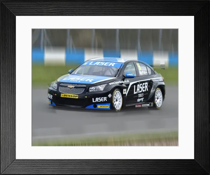 Framed Print : CM1 0317 Aiden Moffat, Chevrolet Cruze Framed Print : CM1 0317 Aiden Moffat, Chevrolet Cruze