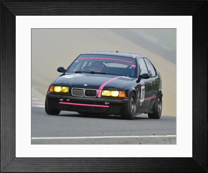 Framed Print : CM11 5974 Chris Boardman, Arran Moulton-Smith, BMW 318Ti Framed Print : CM11 5974 Chris Boardman, Arran Moulton-Smith, BMW 318Ti