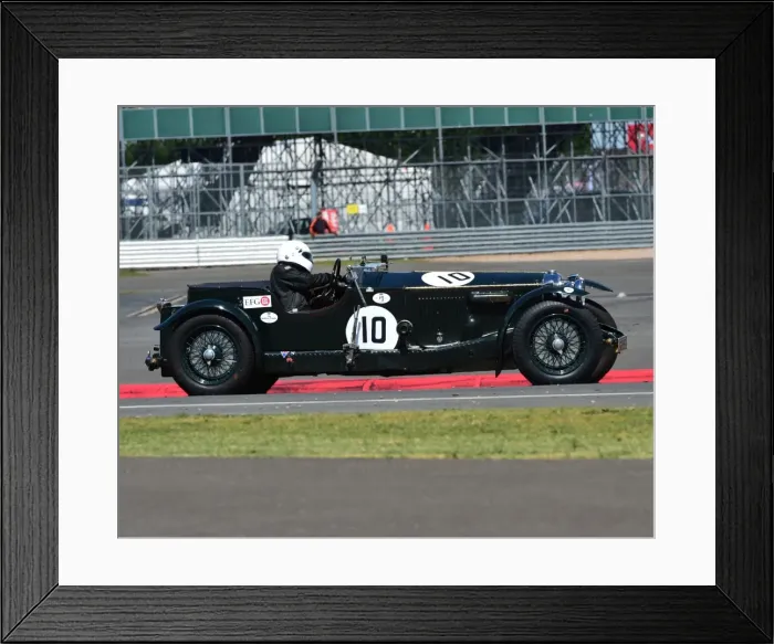 Framed Print : CM9 4252 Chris Ball, Nick Ball, Invictas Type, Low chassis Framed Print : CM9 4252 Chris Ball, Nick Ball, Invictas Type, Low chassis