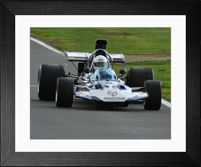 Framed Print : CM9 4433 Judy Lyons, Surtees TS9 Framed Print : CM9 4433 Judy Lyons, Surtees TS9