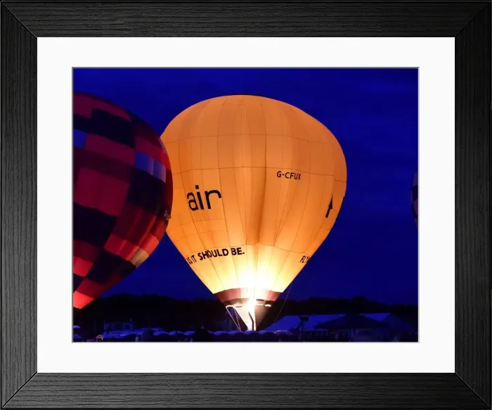 Framed Print : CM9 5528 Hot air balloons, night glow