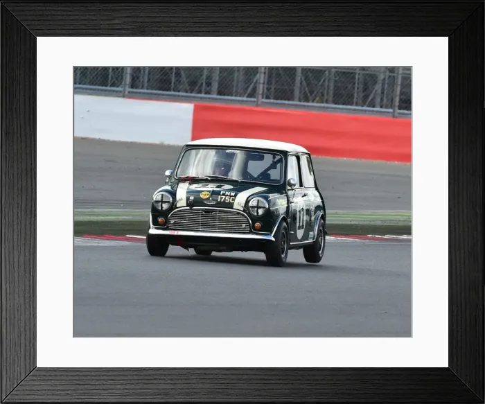 Framed Print : CM9 4692 Jonathan Lewis, Austin Mini Cooper S Framed Print : CM9 4692 Jonathan Lewis, Austin Mini Cooper S