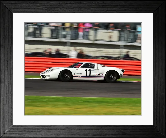 Framed Print : CM9 4800 David Cuff, Steve Soper, Ford GT40 Framed Print : CM9 4800 David Cuff, Steve Soper, Ford GT40