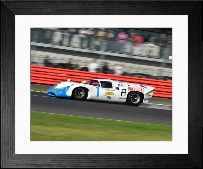 Framed Print : CM9 4822 Leo Voyazides, Simon Hadfield, Lola T70 MK3B Framed Print : CM9 4822 Leo Voyazides, Simon Hadfield, Lola T70 MK3B