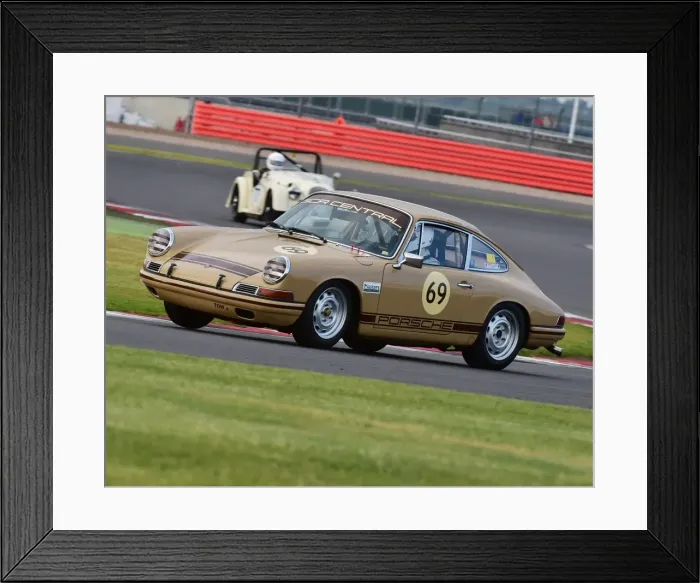 Framed Print : CM9 4977 Adam Dawson, Sanjeev Talwar, Porsche 911 Framed Print : CM9 4977 Adam Dawson, Sanjeev Talwar, Porsche 911