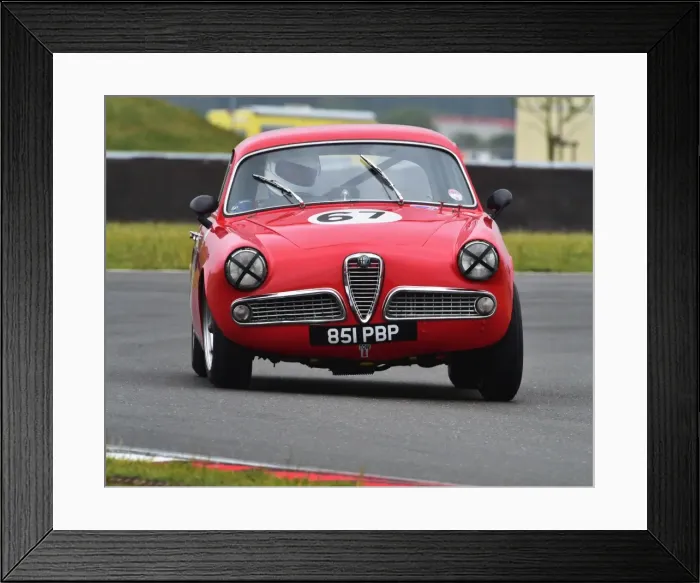 Framed Print : CM8 4922 Graham Oakins, Alfa Romeo, Giulia Sprint Framed Print : CM8 4922 Graham Oakins, Alfa Romeo, Giulia Sprint