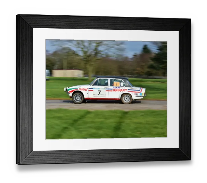Framed Print : CM11 9881 Stuart Anderson, Triumph Dolomite Sprint Framed Print : CM11 9881 Stuart Anderson, Triumph Dolomite Sprint