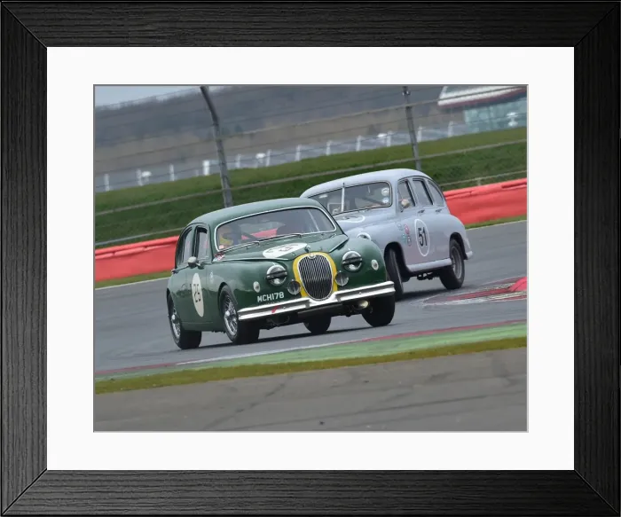 Framed Print : CM12 4568 Guy Connew, Simon Lewis, Jaguar Mk1