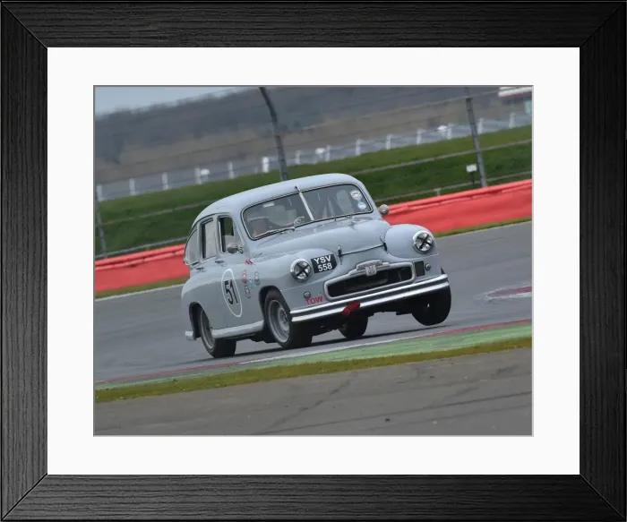 Framed Print : CM12 4569 Andrew Sharp, Standard Vanguard