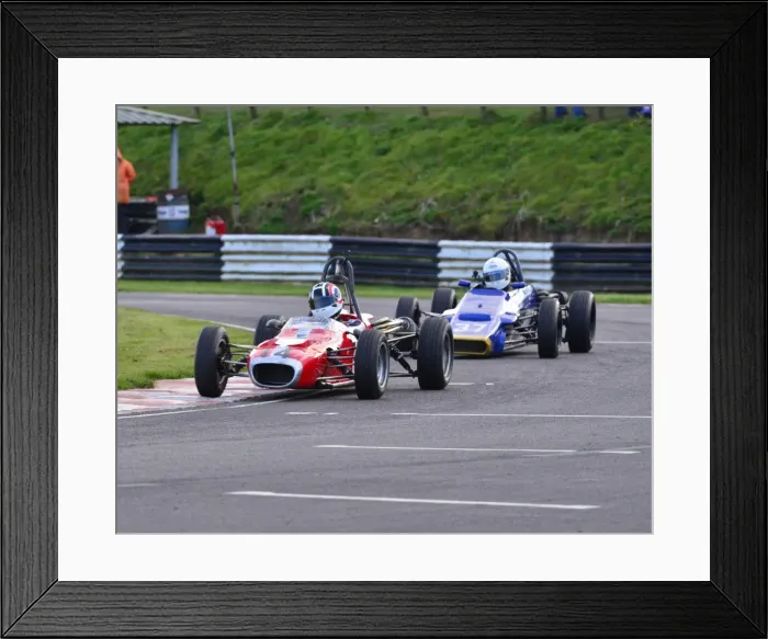 Framed Print : CJ6 4776 Neil Shinner, Merlyn Mk20, William Nuthall, Jamun T2 Framed Print : CJ6 4776 Neil Shinner, Merlyn Mk20, William Nuthall, Jamun T2