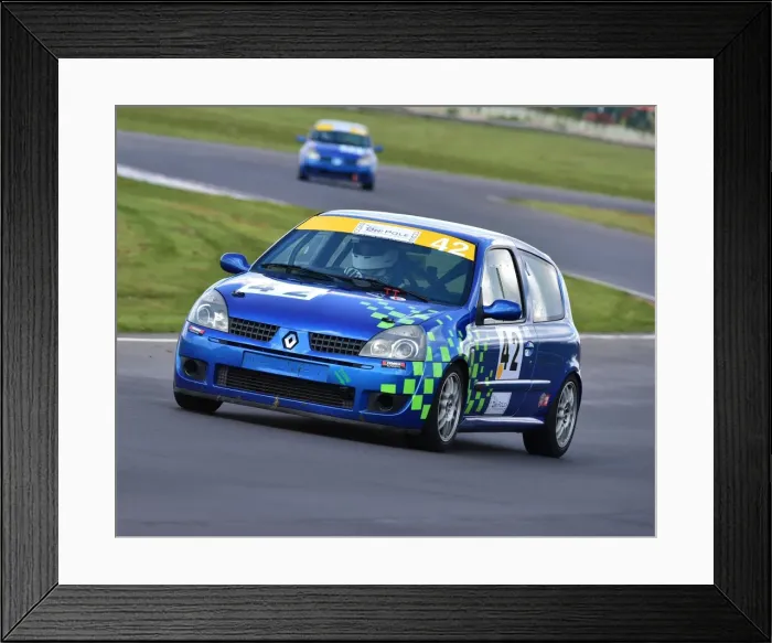 Framed Print : CM12 7490 John Dee, Renault Clio 1998 Framed Print : CM12 7490 John Dee, Renault Clio 1998