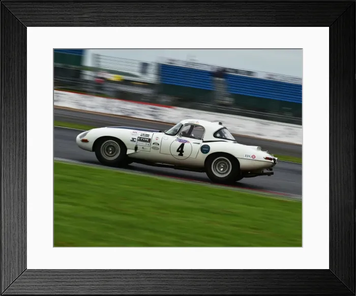 Framed Print : CM13 2609 Timothy Mogridge, Pete Foster, Jaguar E-Type Framed Print : CM13 2609 Timothy Mogridge, Pete Foster, Jaguar E-Type