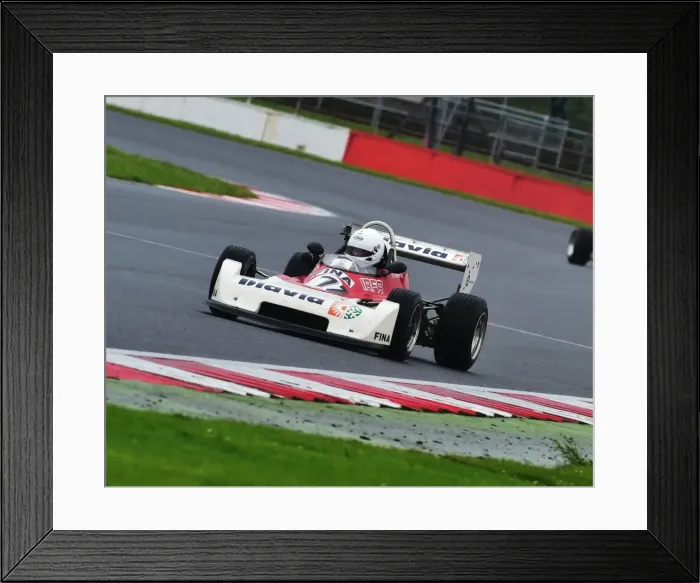 Framed Print : CM13 3565 Richard Trott, Chevron B43 Framed Print : CM13 3565 Richard Trott, Chevron B43