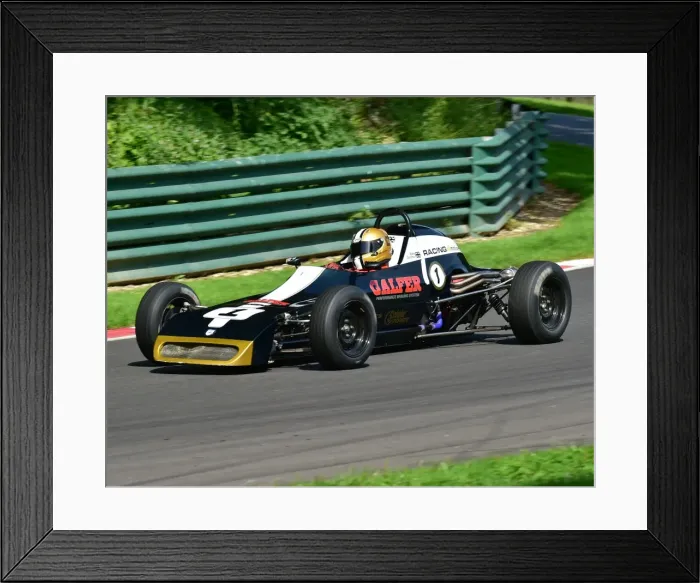 Framed Print : CM15 0089 Mike Gardner, Crossle 32F Framed Print : CM15 0089 Mike Gardner, Crossle 32F