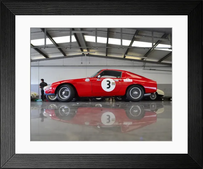 Framed Print : CJ6 6299 Anthony Wilson-Spratt, WSM MG B Framed Print : CJ6 6299 Anthony Wilson-Spratt, WSM MG B