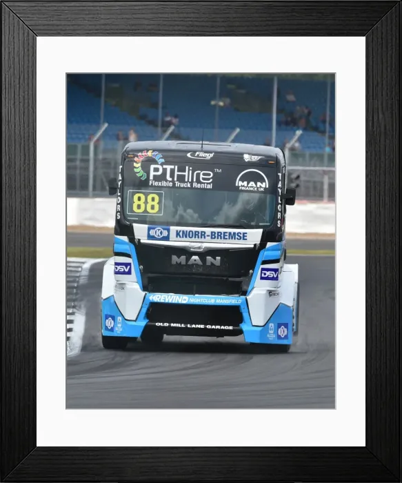 Framed Print : CM15 6660 Ryan Smith, MAN TGA Framed Print : CM15 6660 Ryan Smith, MAN TGA