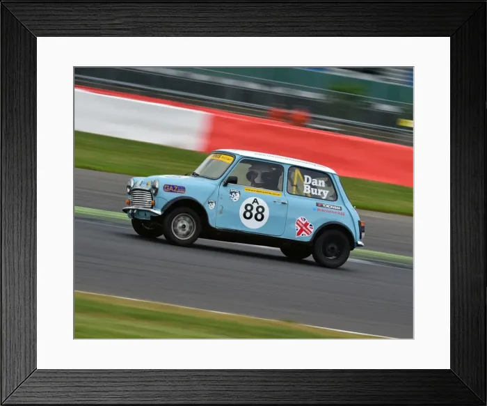 Framed Print : CM15 5989 Dan Bury, Mighty Mini