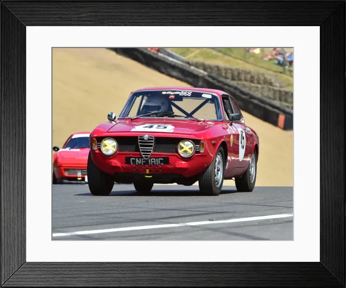 Framed Print : CM15 7663 Laurence Bailey, Alfa Romeo Giulia Framed Print : CM15 7663 Laurence Bailey, Alfa Romeo Giulia