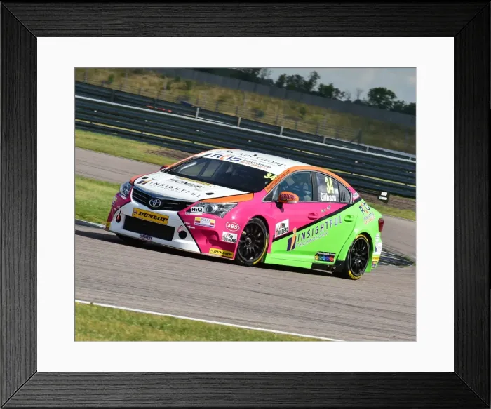 Framed Print : CM15 8984 Tony Gilham, Toyota Avensis Framed Print : CM15 8984 Tony Gilham, Toyota Avensis